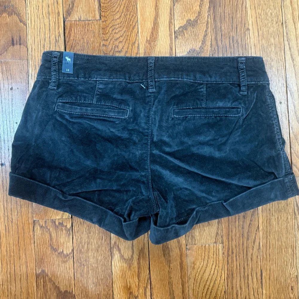 Abercrombie Kids Black Corduroy Cuffed Shorts Girls Size 14 NWT